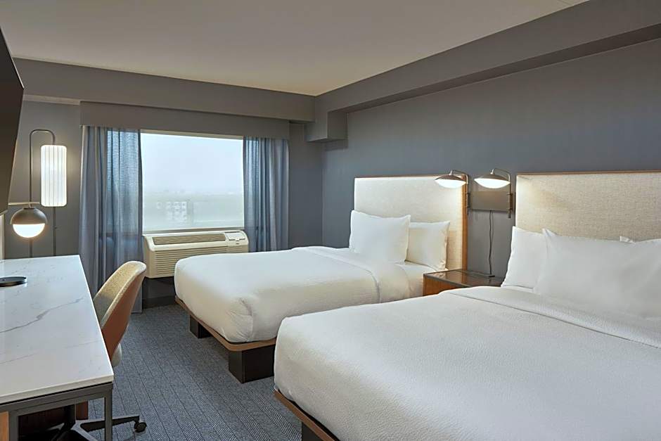 Courtyard by Marriott Regina Downtown