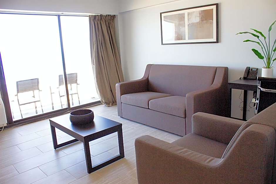 Sun & Sand Resort Oceanfront Suites