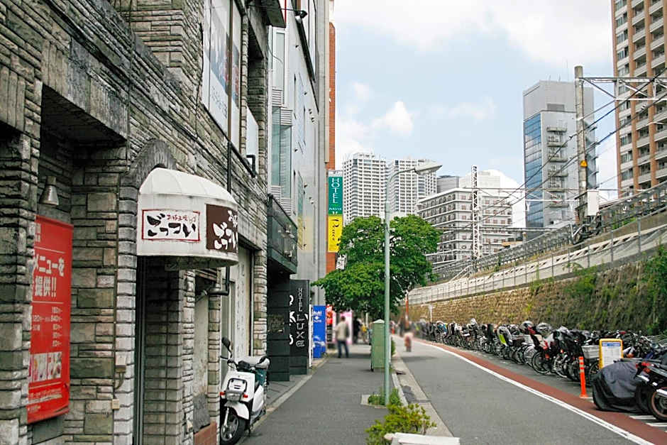 Hotel Peace (Adult Only)