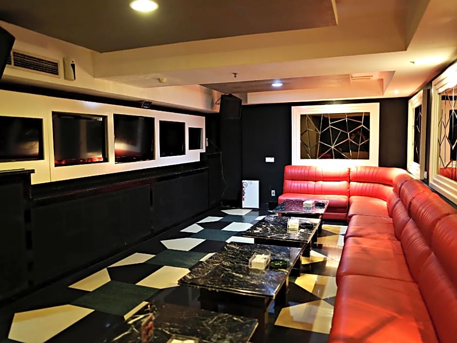 Golden Boutique Hotel Melawai