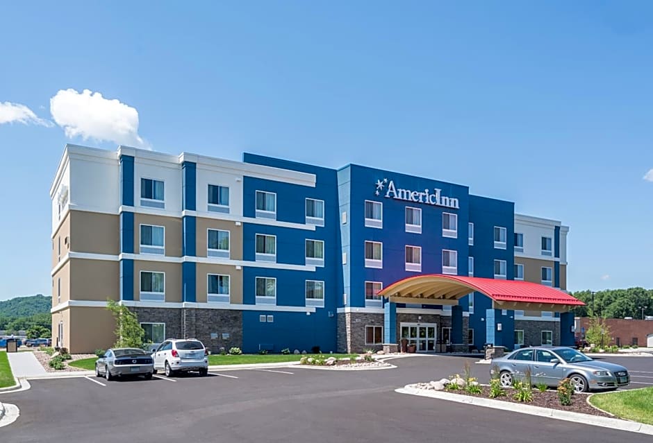 AmericInn by Wyndham Winona