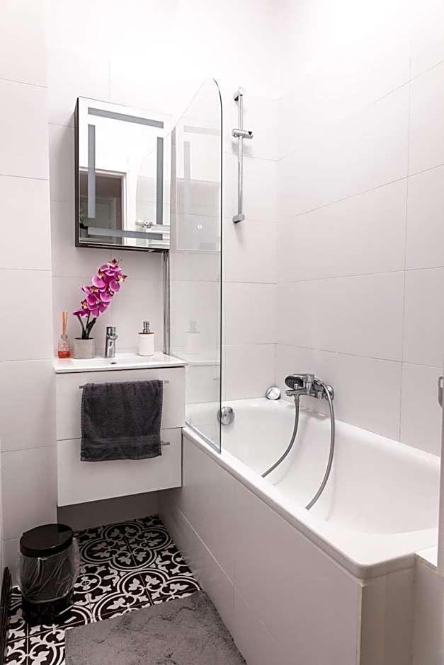 ClickTheFlat Krucza City Center Apart Rooms
