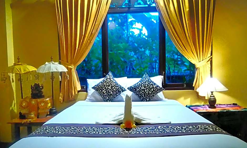 Suwar Bungalows