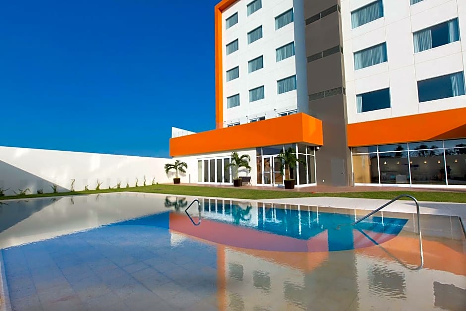 Hampton Inn By Hilton and Suites Paraiso, Tabasco, Mexico