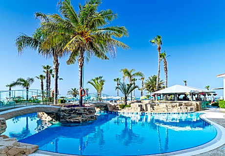 Leonardo Cypria Bay