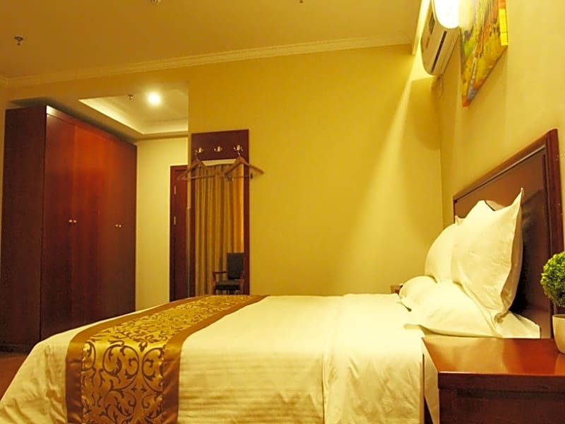 GreenTree Inn Hebei Zhangjiakou Xiahuayuan Xinchen Road Express Hotel