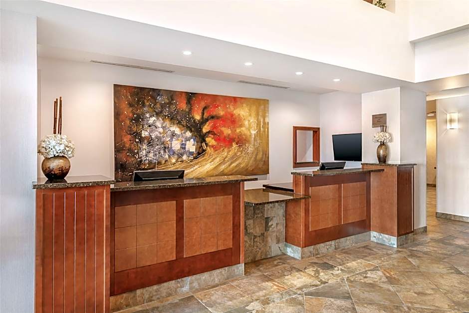 Best Western Plus Service Inn & Suites