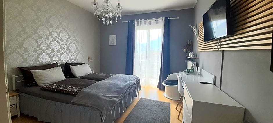 Home Suite Home Bed & Breakfast