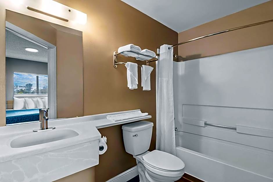 Suburban Studios Stuart near Federal Hwy 1