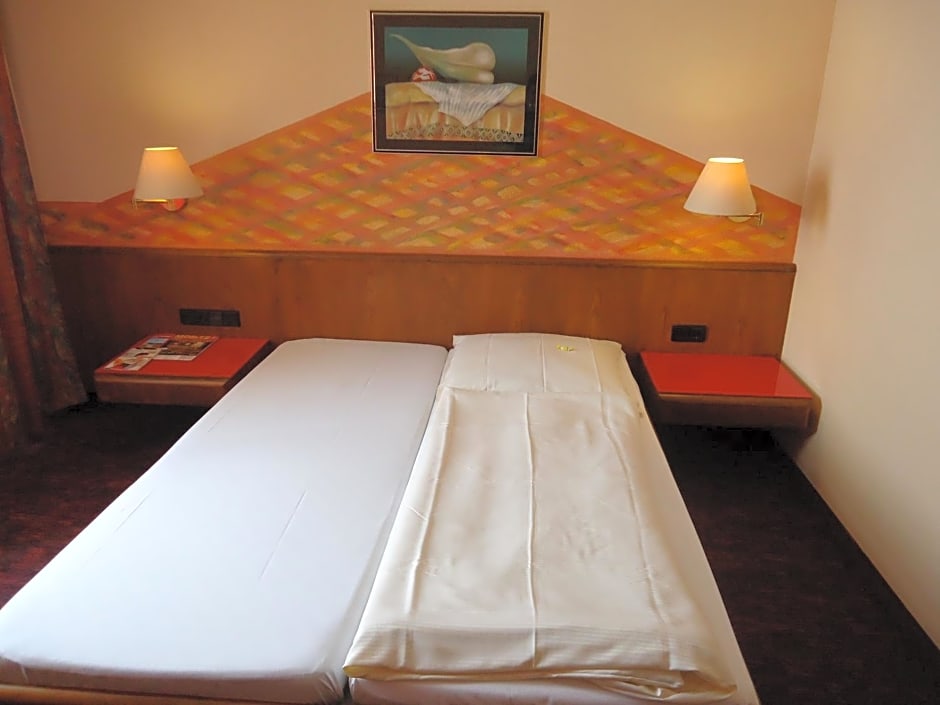 enjoyHotel garni Korntal Stuttgart
