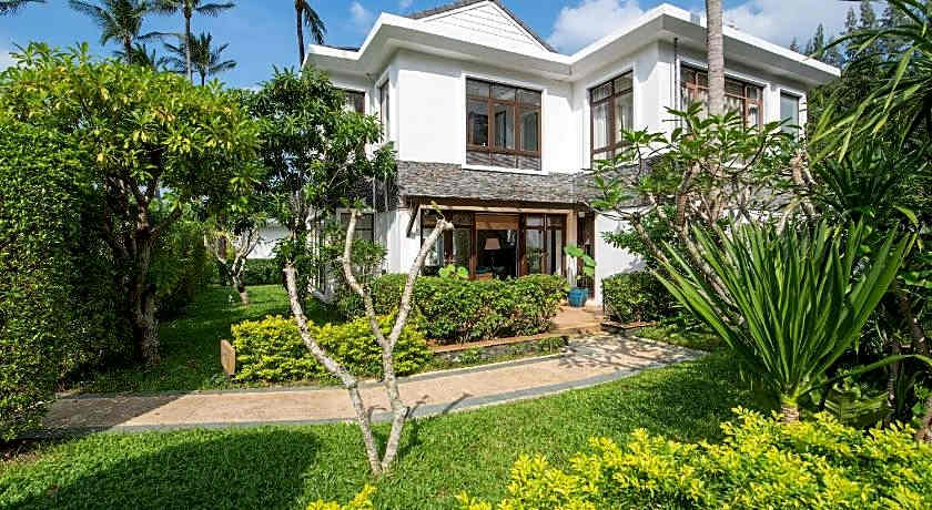 Lotus Samui