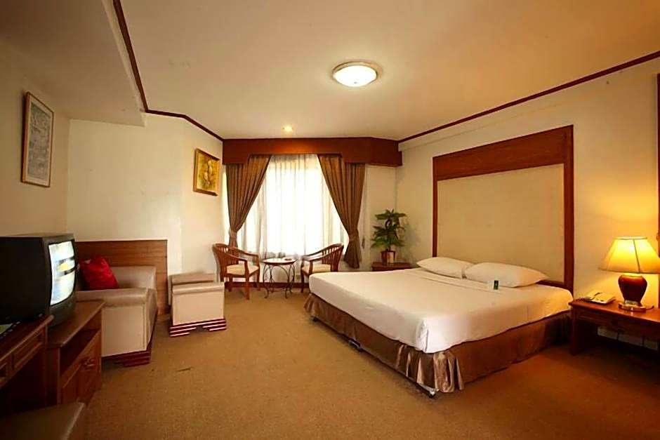 Royal Diamond Hotel