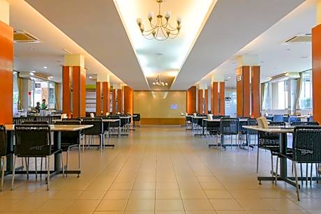 Rattana Park Hotel