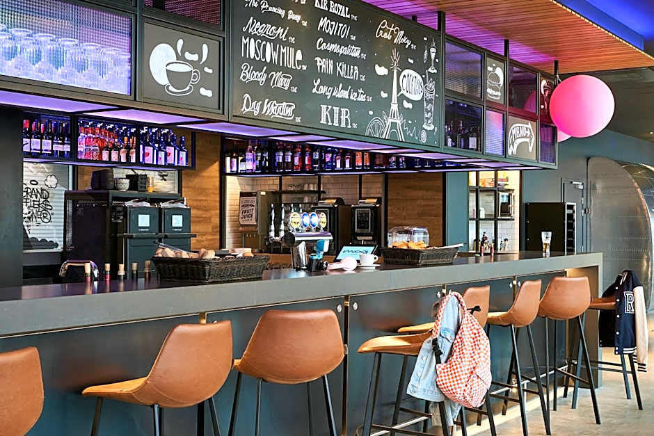 Moxy Paris Charles de Gaulle Airport