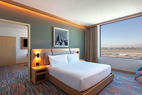 One-Bedroom King Suite with Airport View