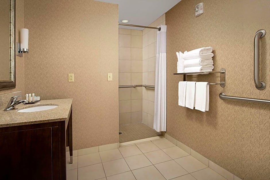 Embassy Suites by Hilton Birmingham Hoover