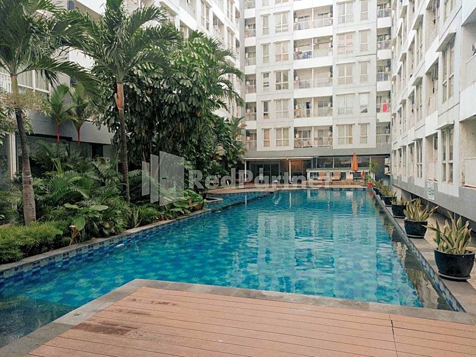 RedLiving Apartemen Skylounge Tamansari Vanez Room