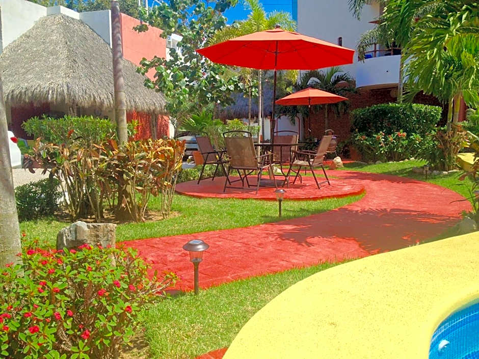 Hotel y Suites Los Encantos