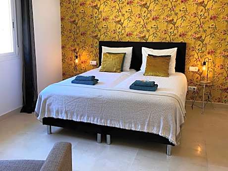 Double Room with Mountain View