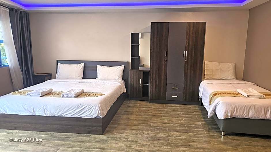 Central Guesthouse Chiang Rai - Bread & Breakfast