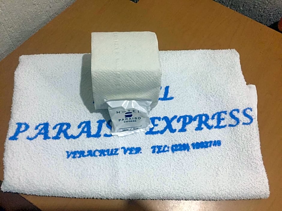 Hotel Paraiso Express