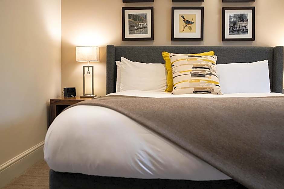 Voco Oxford Thames By IHG