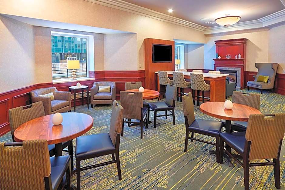 Residence Inn by Marriott Milwaukee Downtown