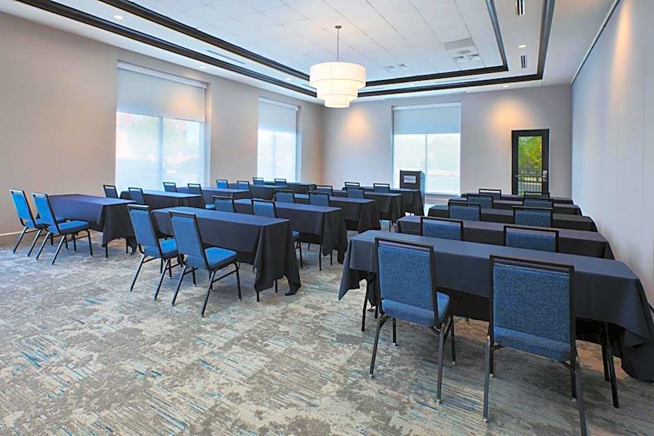 Hilton Garden Inn Akron