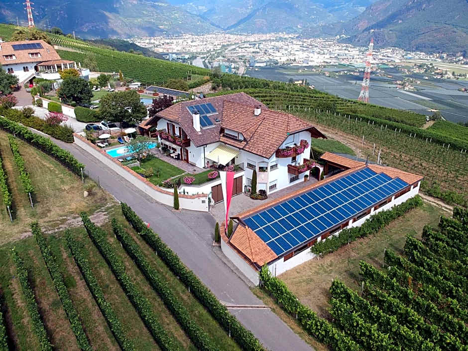 Ferienwohnungen Lanserhof