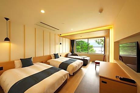 Moderate Twin Room and Lake Chuzenji View