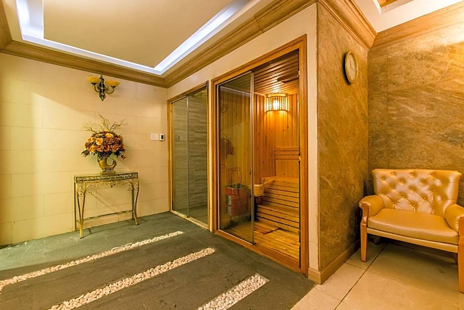 Minh Tam Hotel and Spa