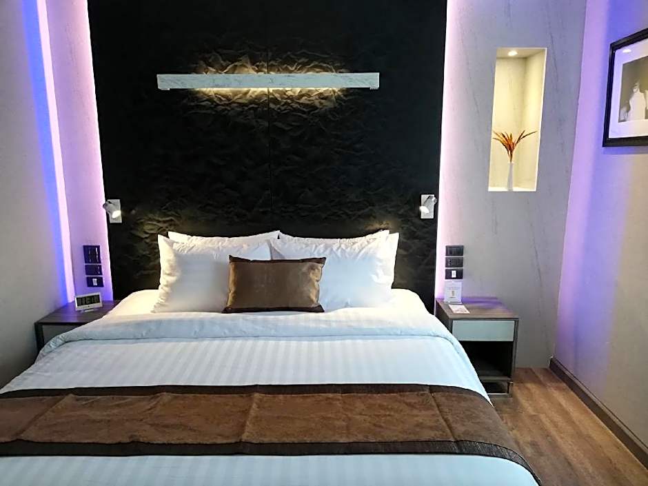 Aspira Gems Center Silom