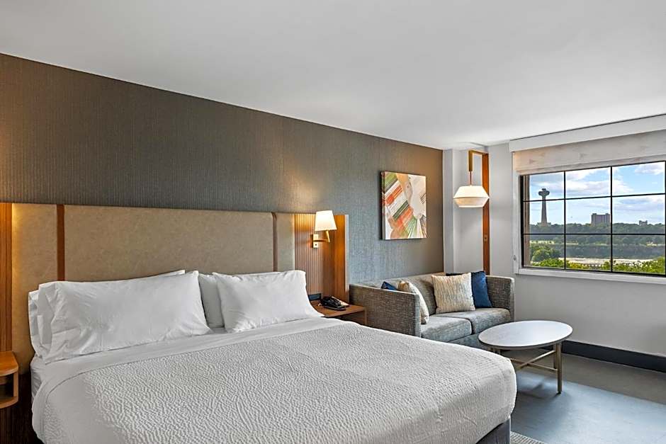 Holiday Inn Niagara Falls State Park Entry By IHG
