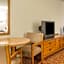 Econo Lodge Inn & Suites Stevens Point