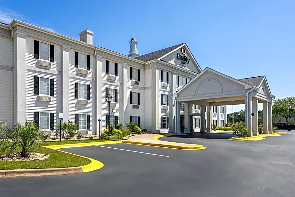 Quality Inn Pooler