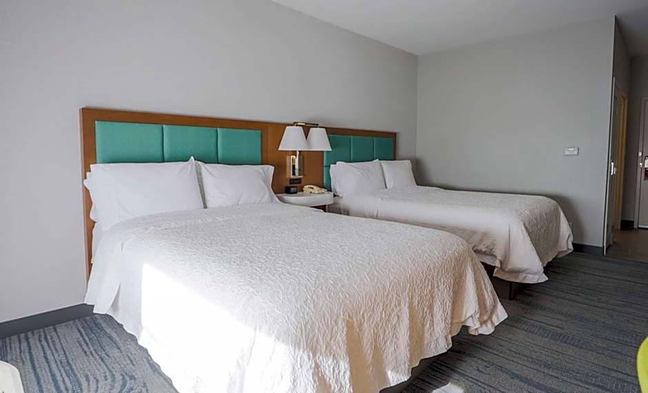 Hampton Inn By Hilton Suites Bay City