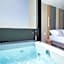 Noemie Luxury Suites