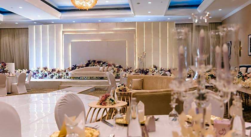 Crowne Plaza Muscat By IHG