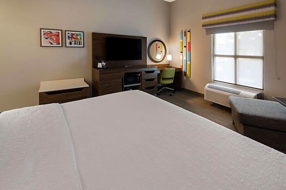 Hampton Inn By Hilton & Suites Fredericksburg