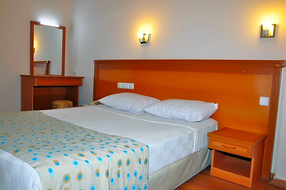Cinar Family Suite Hotel