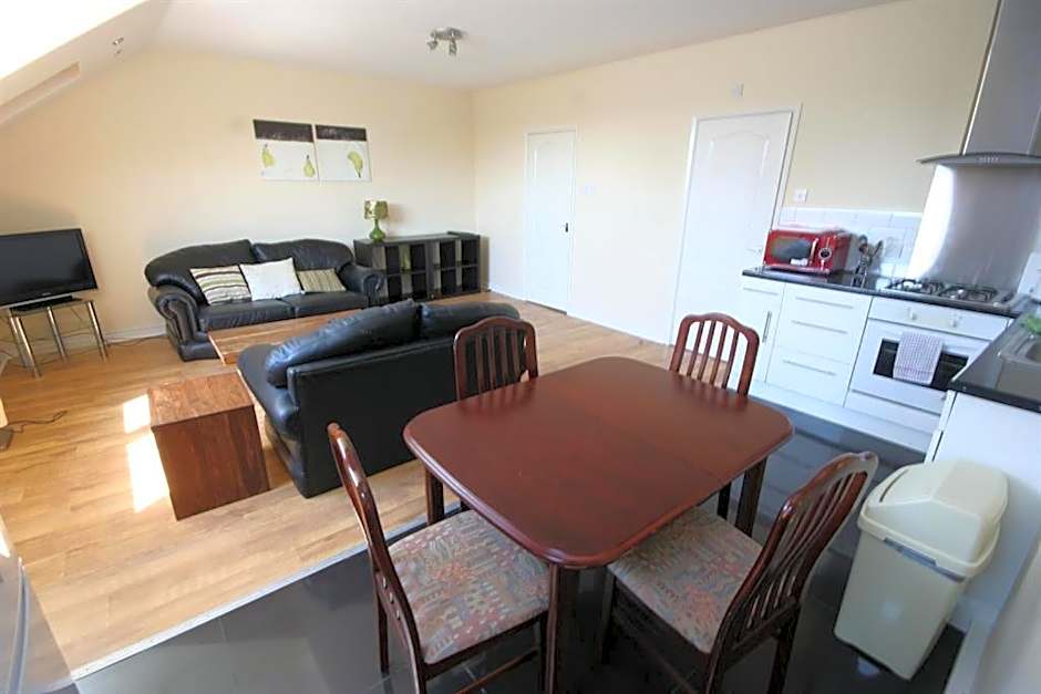 MARLEY MANSIONs APARTMENTS - KING ST REF : 10/3