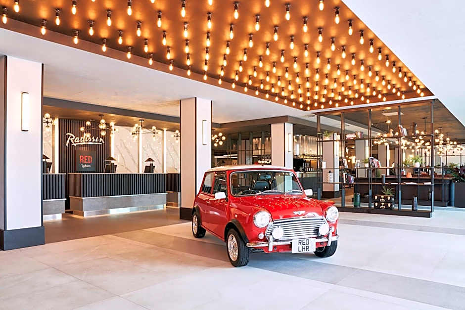 Radisson Red London Heathrow