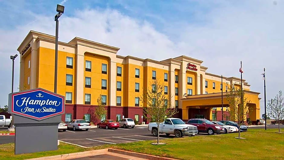 Hampton Inn & Suites Elk City