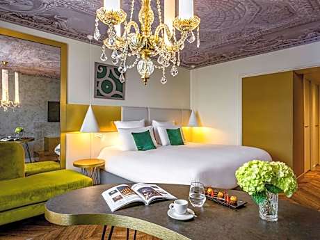 Le Louis Versailles Château Hotel-MGallery