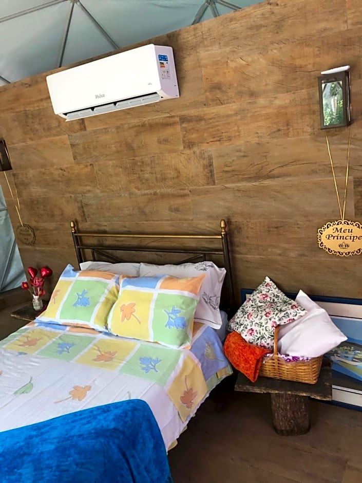 Aconchego no Domo BANHEIRA com AQUECIMENTO 7,5km centro Águas de Lindoia com COM CAFÉ, internet Starlink