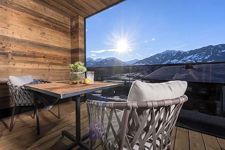 Seven Reasons / Panorama View