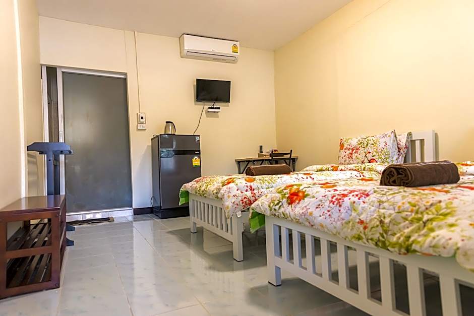 Maleena Garden at Lam Takhong Riverside