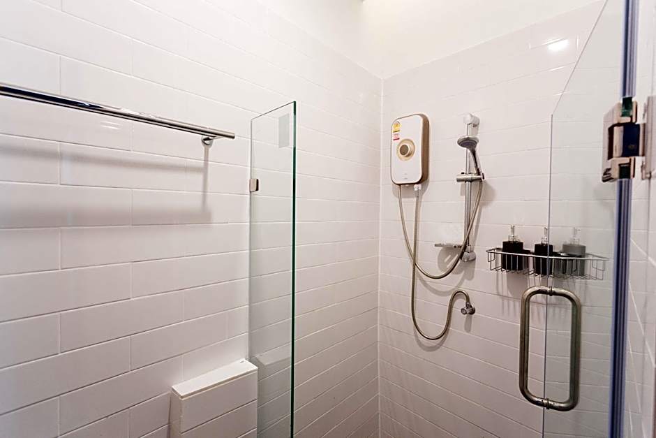 Spinomad hostel