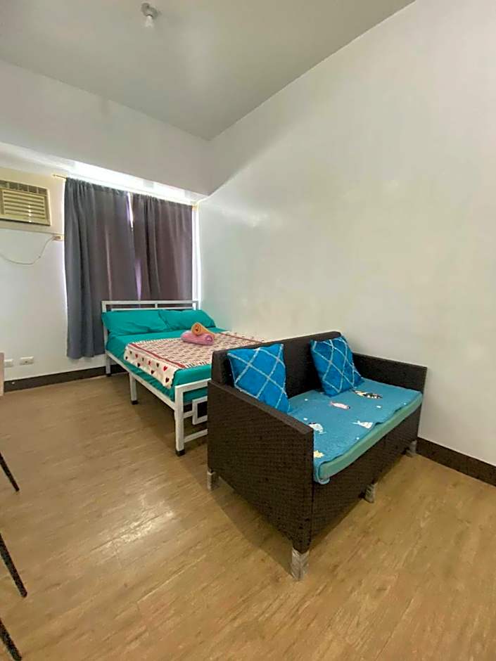 Staycation budget room