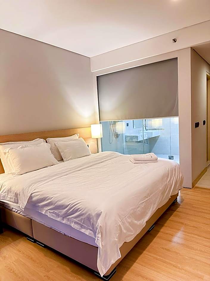 Straits Suite by C Homestay Malacca